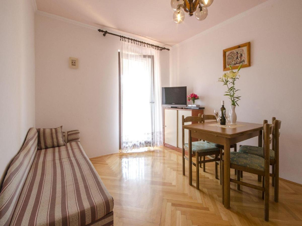 Apartments Patricija Ровинь Экстерьер фото